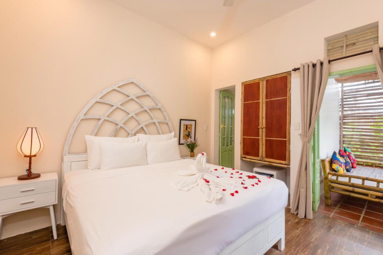 Wanderlust - Beach Side Hoi An An Ban Экстерьер фото